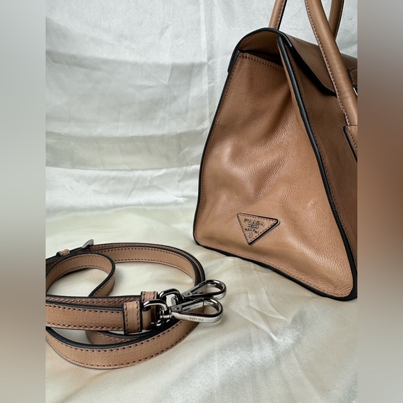 Authentic Prada Pomic Glace Calf Leather Double Handle Tote Bag BN2665 - Picture 2 of 9